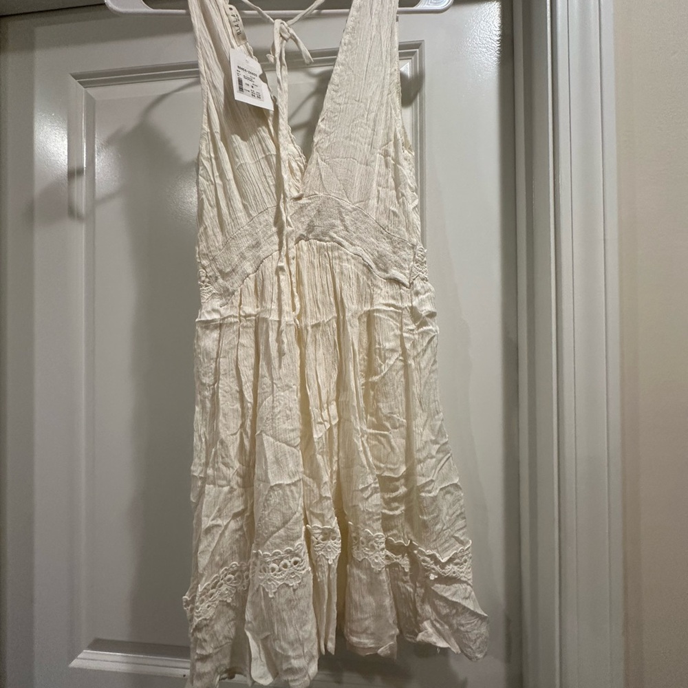 Chic Cream Backless Dress